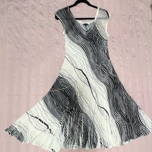 Black & White, one of a kind, Komarov dress (new with tags)